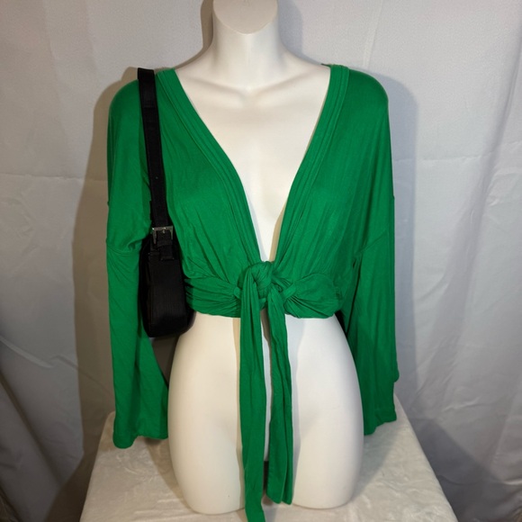 Free People Tops - Free People Green Tie Front Cropped Top XS Long Sleeve Boho